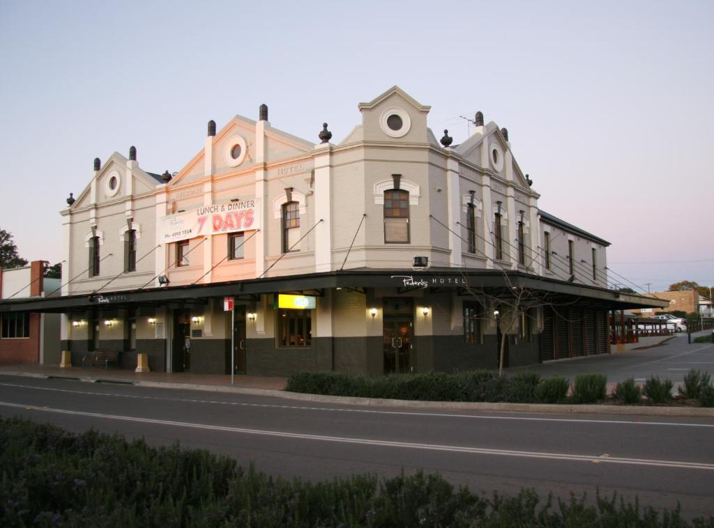 Peden'S Hotel Cessnock Exterior photo